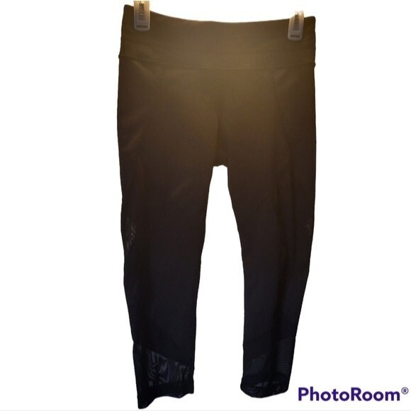 Athleta Black Criss Cross Crop Yoga Running Capri Mesh Leggings S Small - Picture 3 of 4